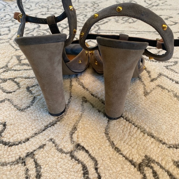 Gucci Women's Heels with Gold Studs - Black, Gray, and Tan size 39 - Picture 3 of 10